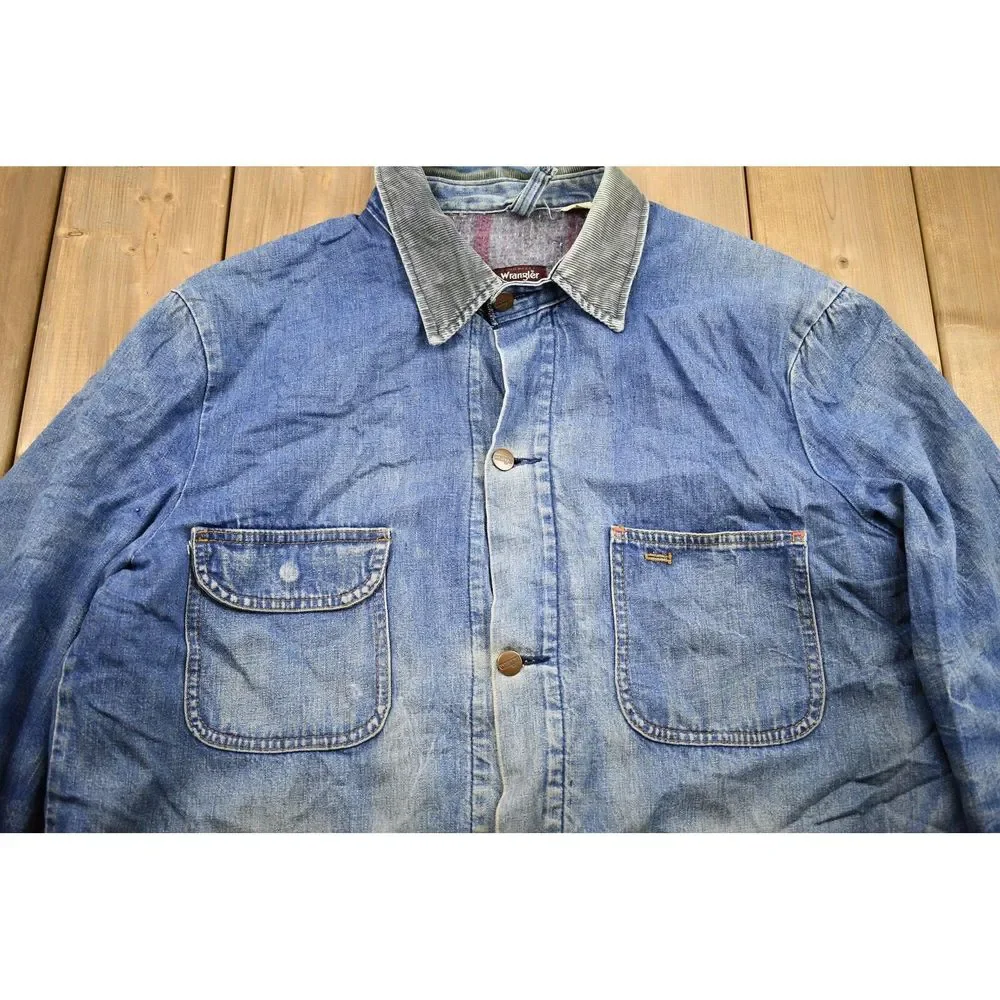 Vintage 1960s Wrangler Denim Jean Chore Coat / Distressed / Made In USA / True V - Picture 3 of 7